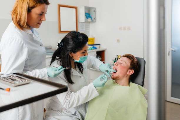 Best Emergency Gum Pain Relief  in Welsh, LA